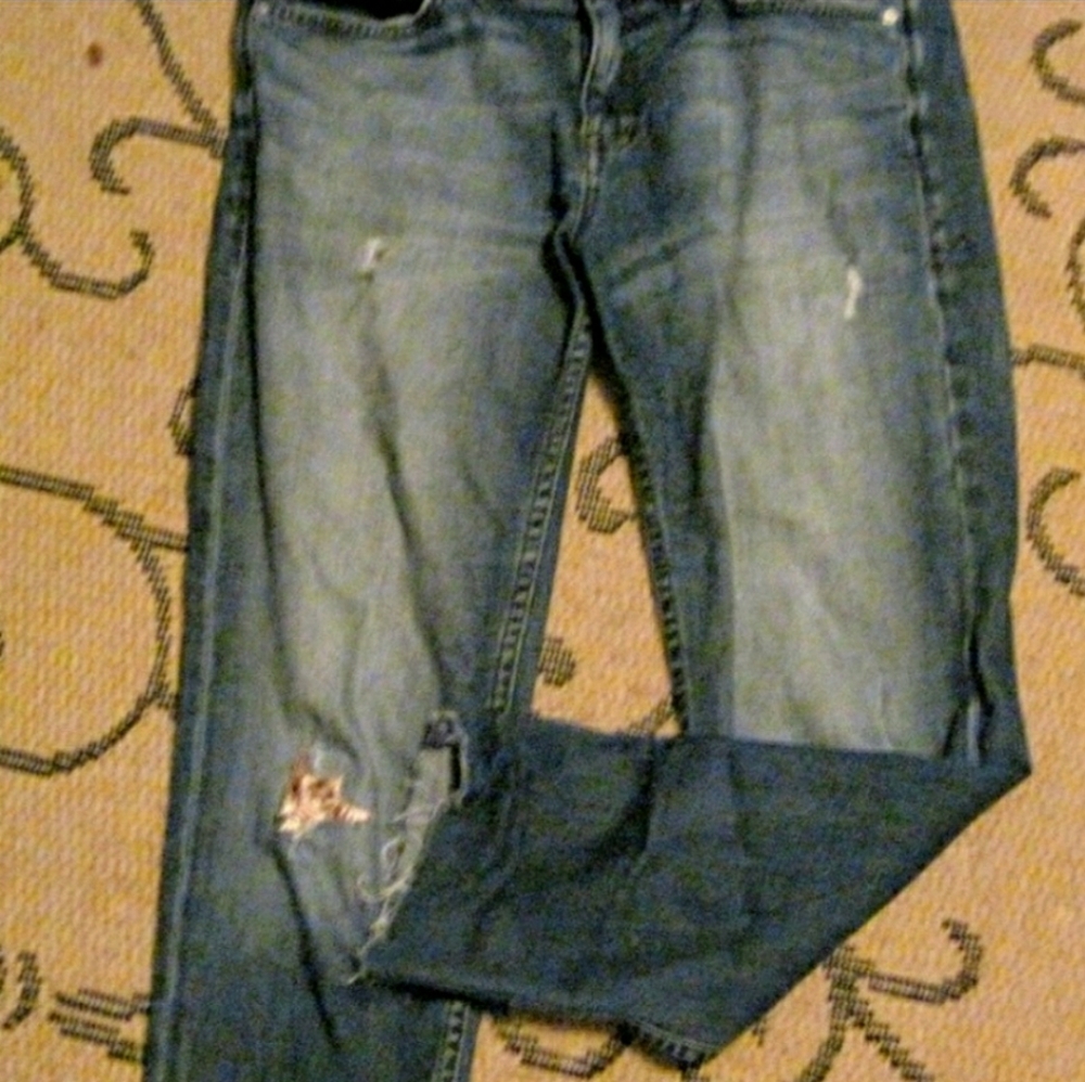 Anthropologie boyfriend jeans.  HP 6/22 - Picture 3 of 5